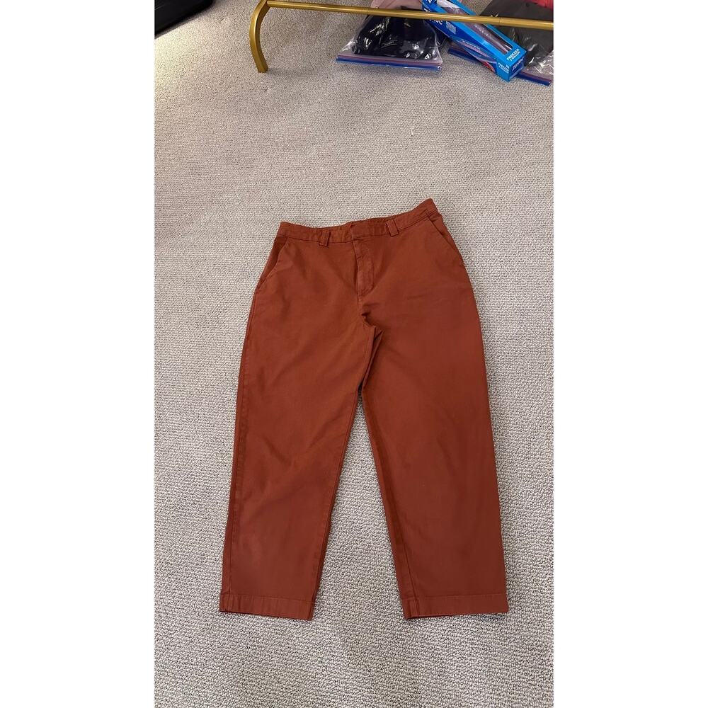 Gap Khakis Women in Rust color size 14
